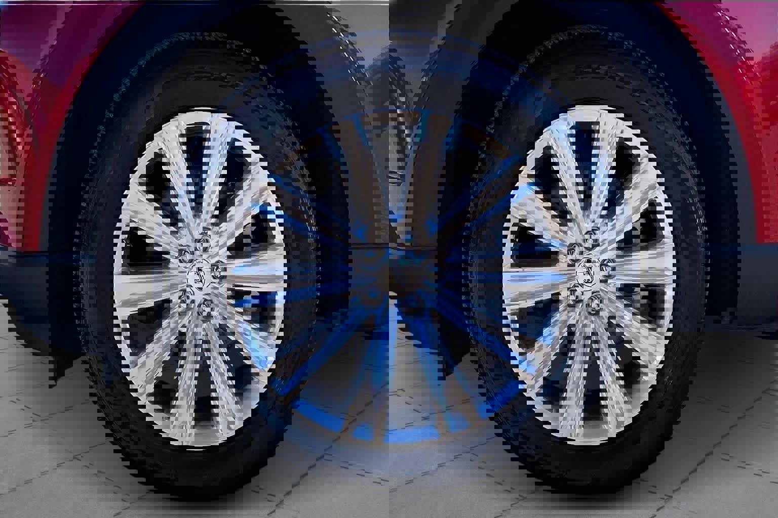 Certified 2022 Ford Explorer Limited w/ Equipment Group 301A image 10