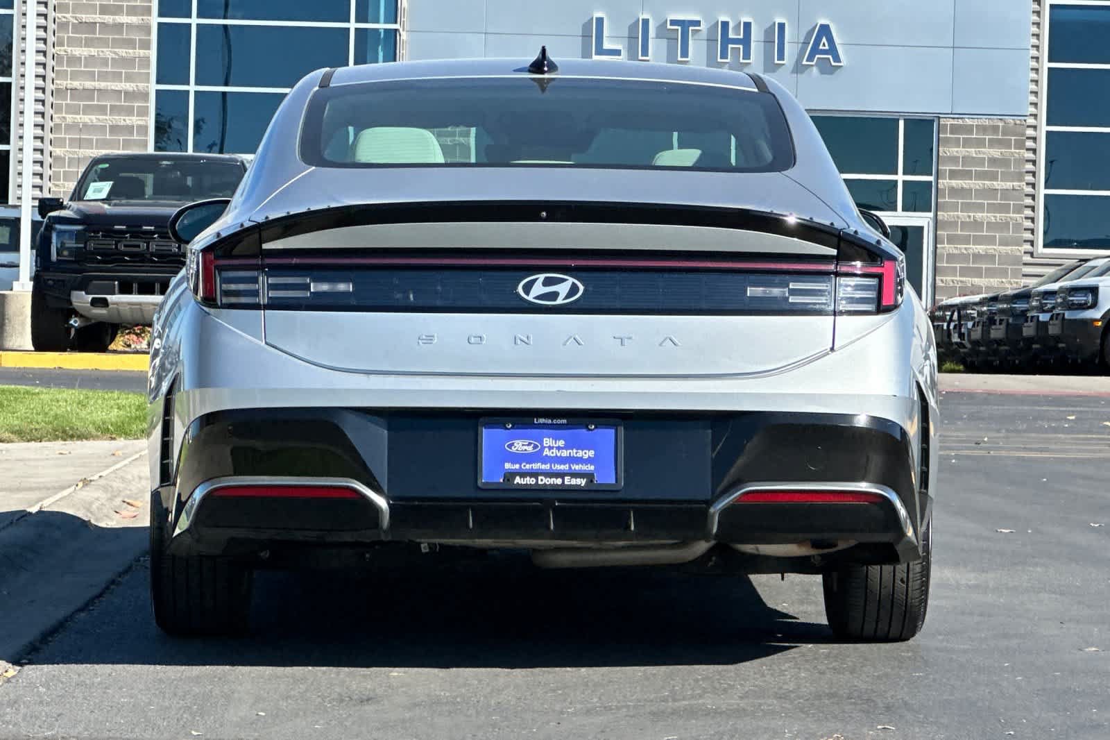 Used 2025 Hyundai Sonata SEL FWD image 7