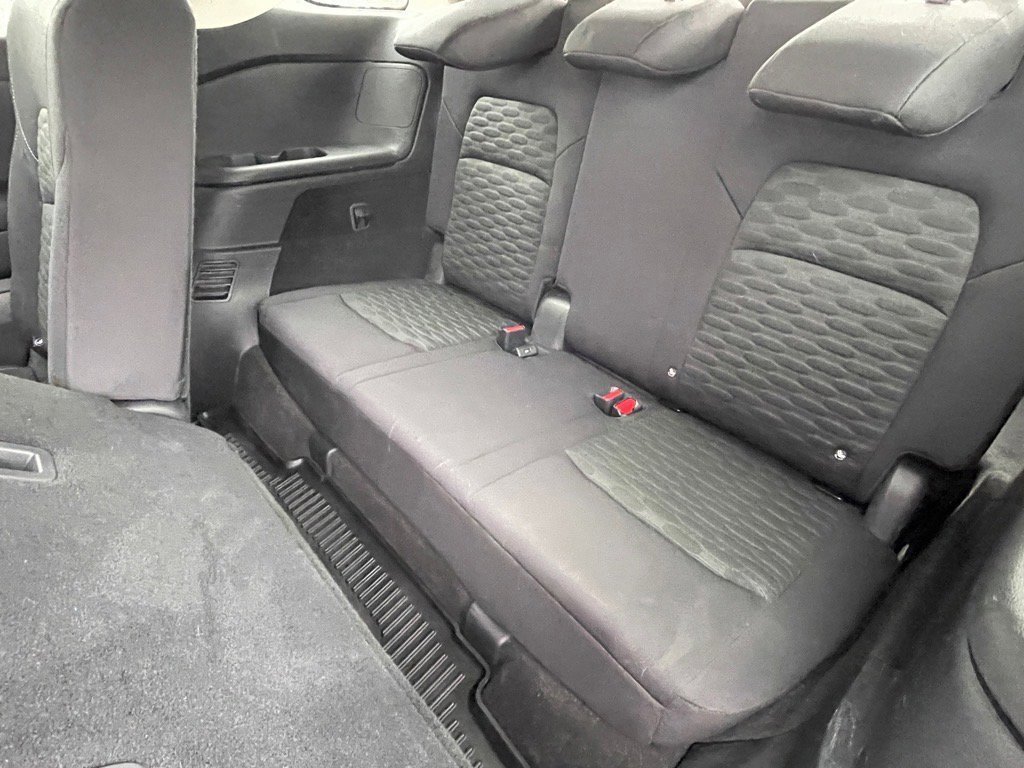 Used 2023 Nissan Pathfinder SV image 13