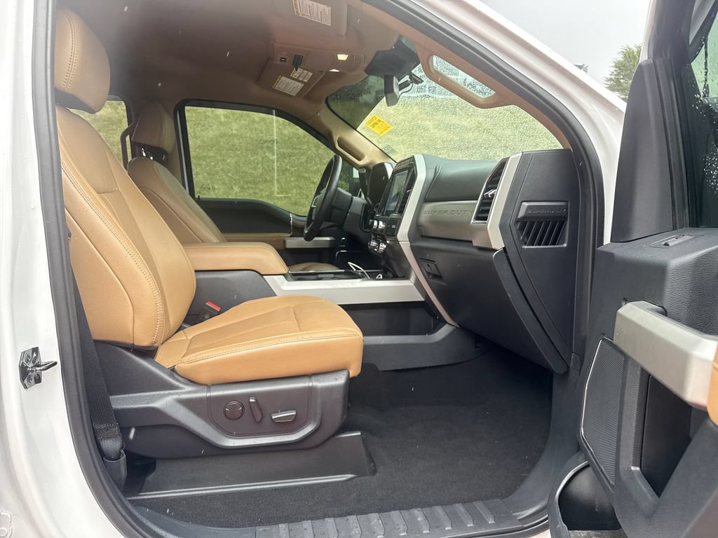 Certified 2022 Ford F250 Lariat w/ Lariat Ultimate Package AWD/4WD image 29