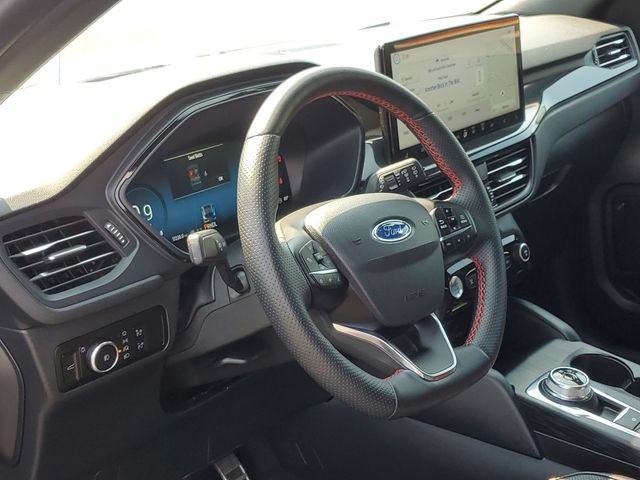 Certified 2023 Ford Escape ST-Line Elite w/ Premium Technology Package AWD/4WD image 12