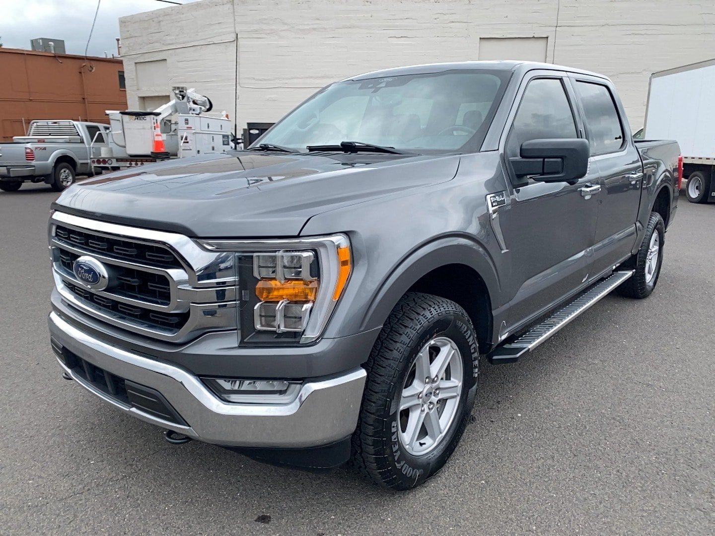 Certified 2022 Ford F150 XLT w/ Equipment Group 302A High AWD/4WD image 2