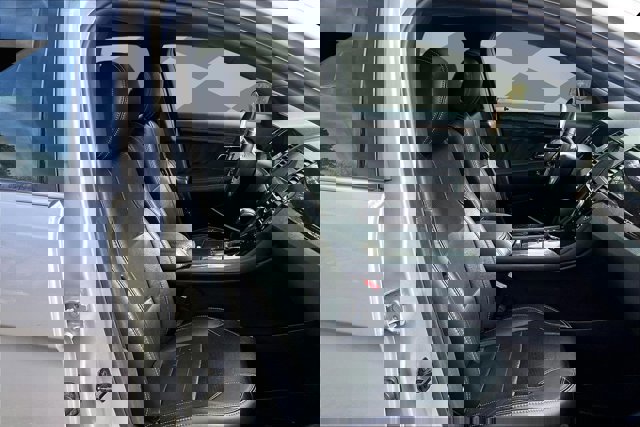 Certified 2017 Ford Taurus Limited image 9