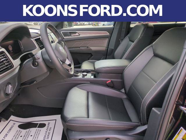 Used 2022 Volkswagen Atlas Cross Sport SE w/ Black Wheel Package AWD/4WD image 8