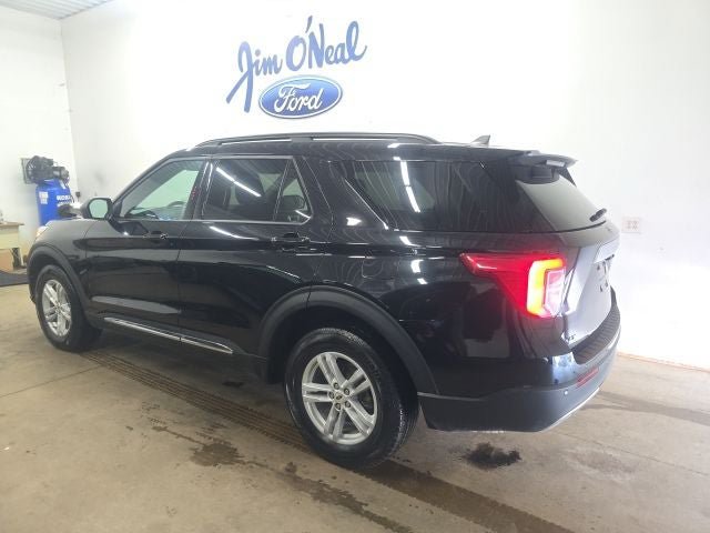 Certified 2024 Ford Explorer XLT w/ Equipment Group 202A AWD/4WD image 27