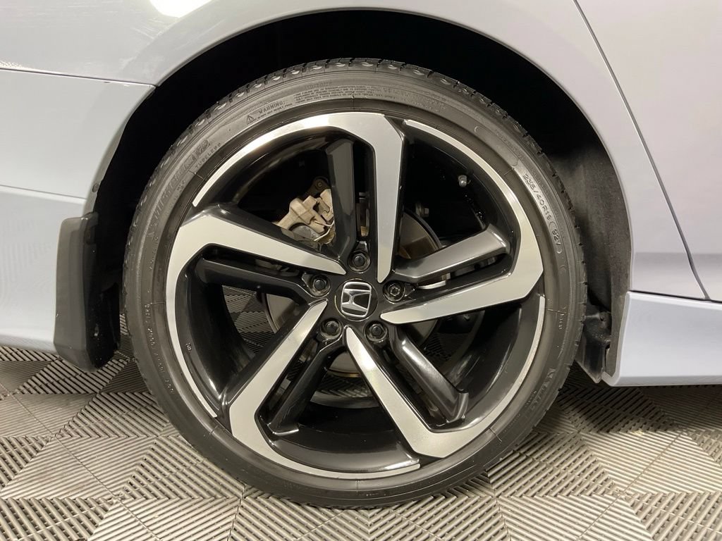 Used 2022 Honda Accord Sport image 10