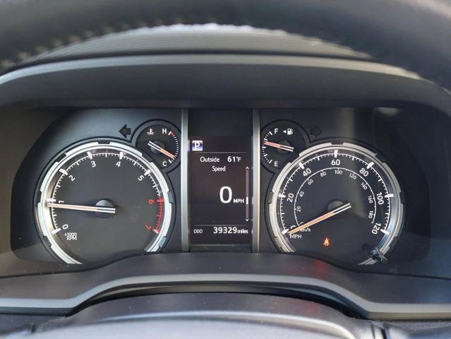 Used 2023 Toyota 4Runner Limited AWD/4WD image 13