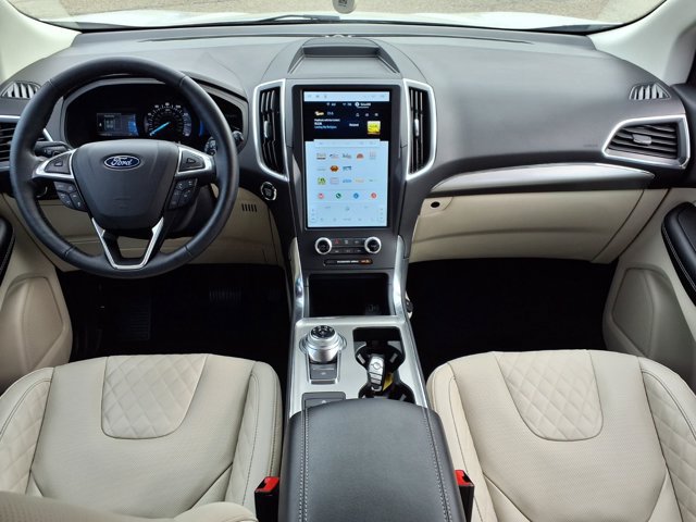 Certified 2024 Ford Edge Titanium w/ Titanium Elite Package AWD/4WD image 12