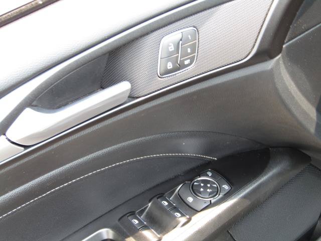 Certified 2019 Ford Fusion Titanium FWD image 18