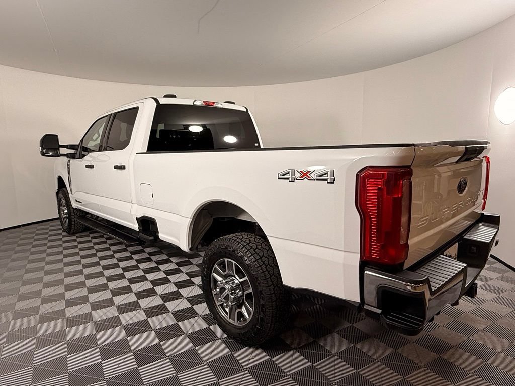 Certified 2025 Ford F350 XLT AWD/4WD image 8