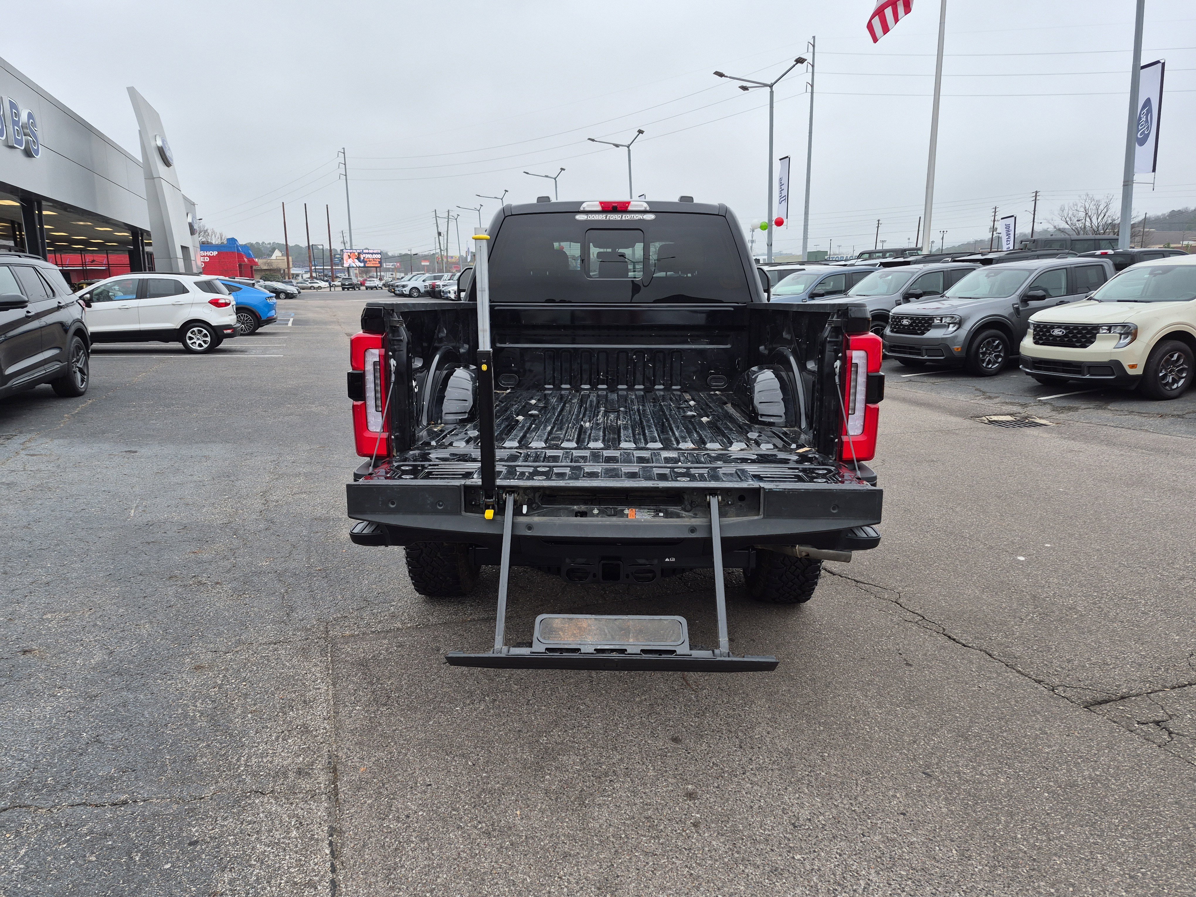 Certified 2024 Ford F250 Platinum w/ Tremor Off-Road Package image 7