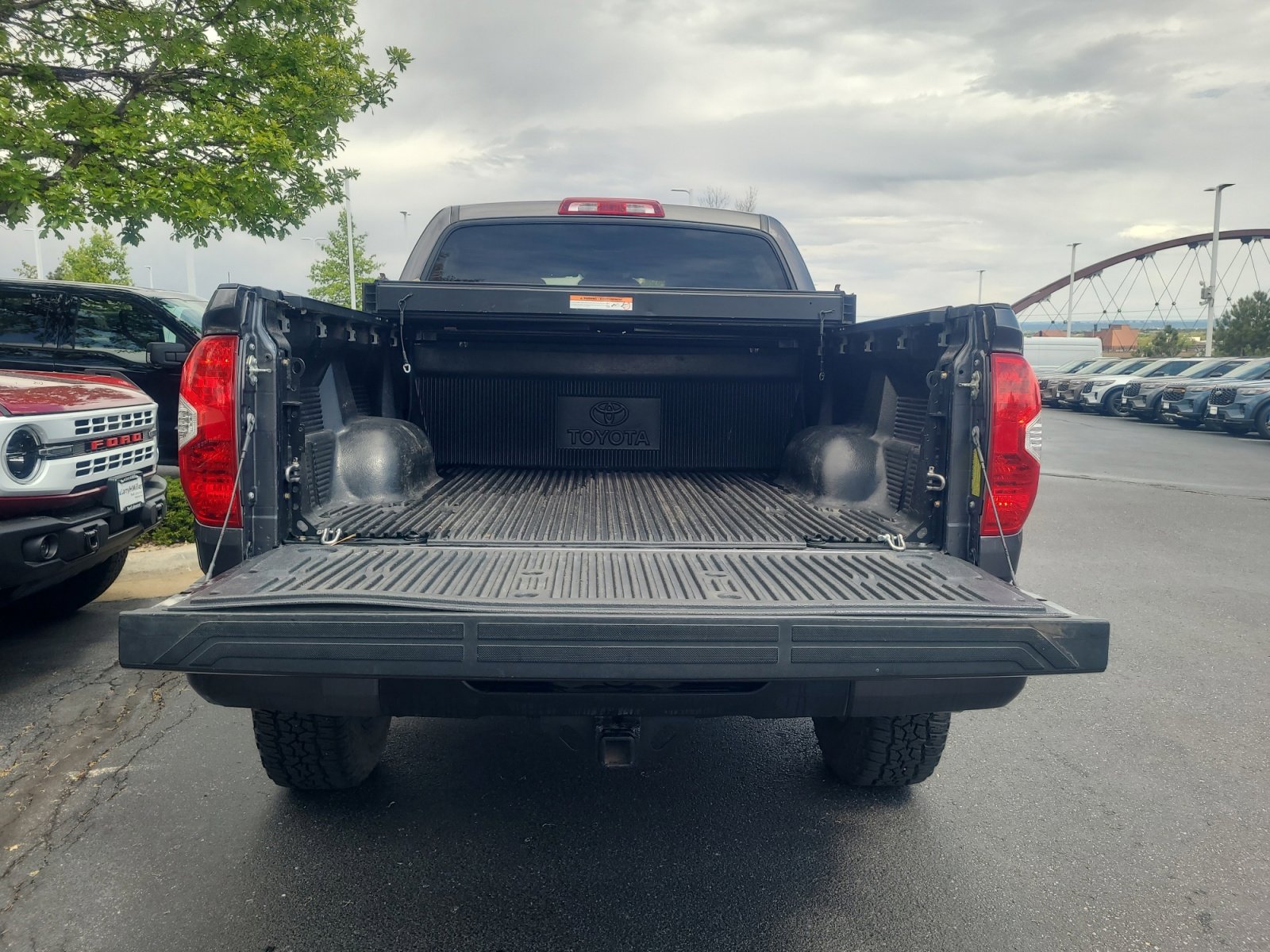 Used 2018 Toyota Tundra SR5 AWD/4WD image 33