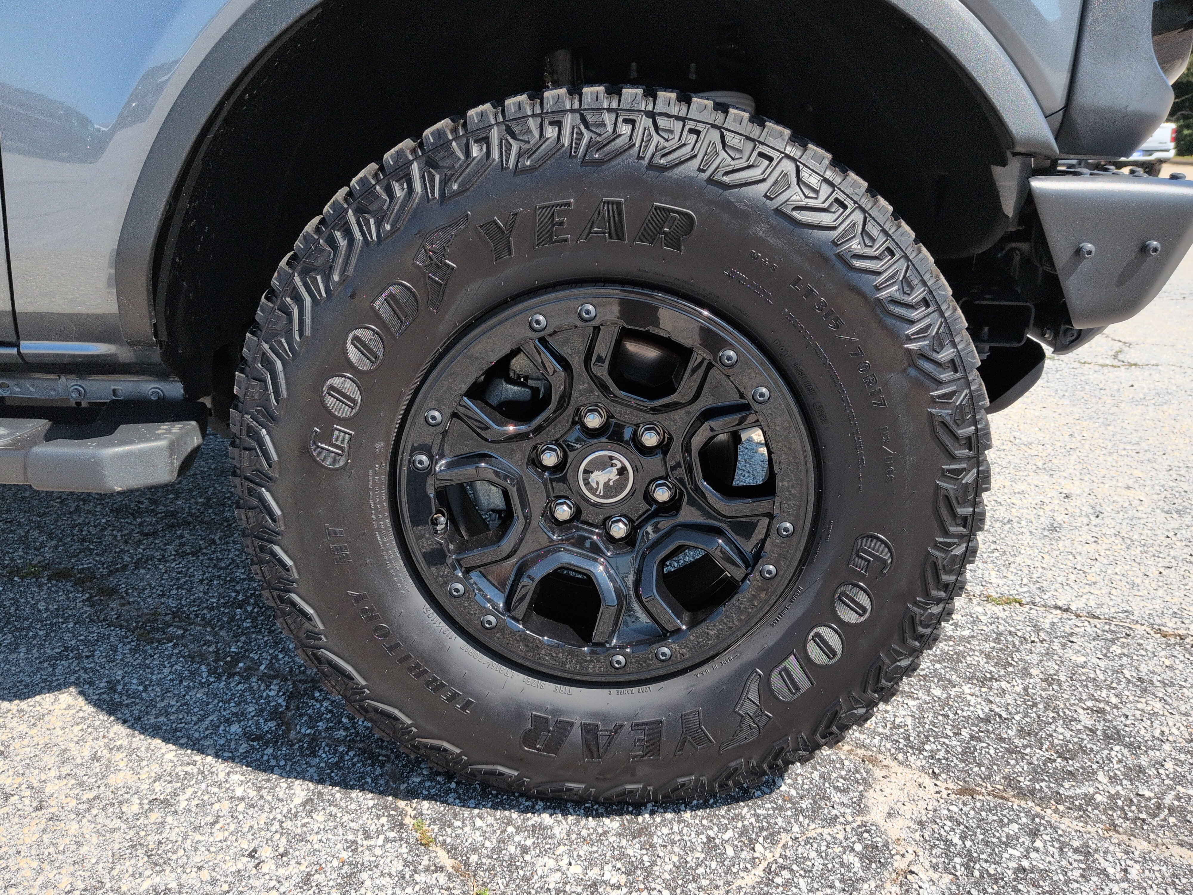 Certified 2022 Ford Bronco Wildtrak AWD/4WD image 9