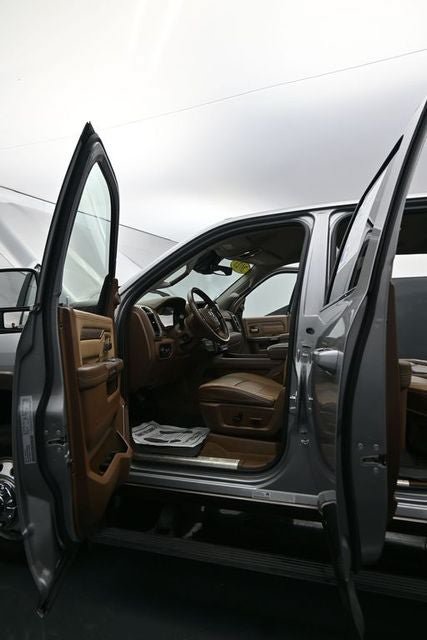 Used 2023 RAM 3500 Limited AWD/4WD image 16