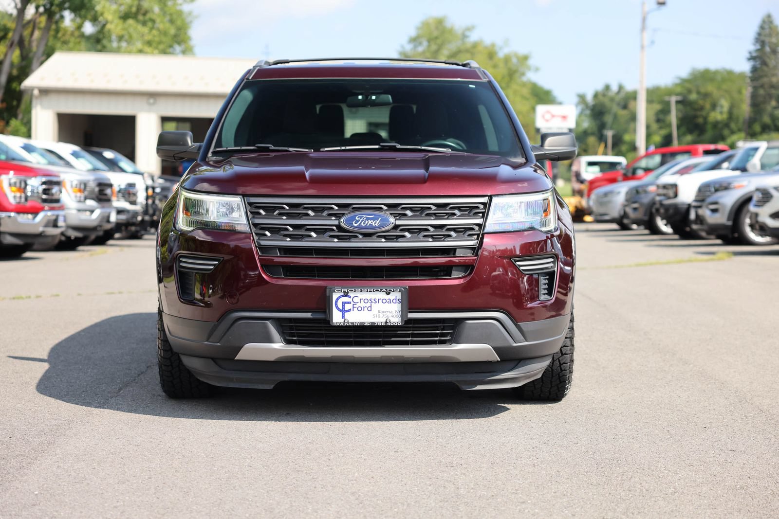 Certified 2018 Ford Explorer XLT AWD/4WD image 2
