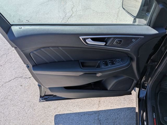Certified 2023 Ford Edge ST AWD/4WD image 6