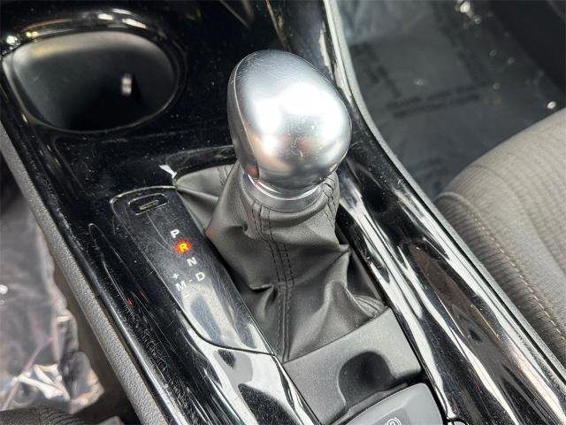 Used 2019 Toyota C-HR XLE image 23