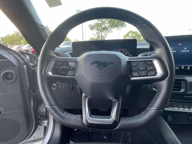 Certified 2024 Ford Mustang Coupe RWD image 8