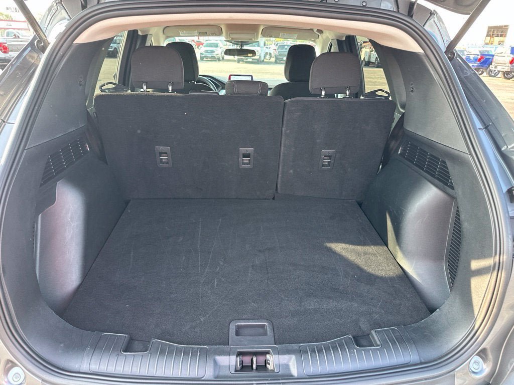 Certified 2025 Ford Escape Active AWD/4WD image 9