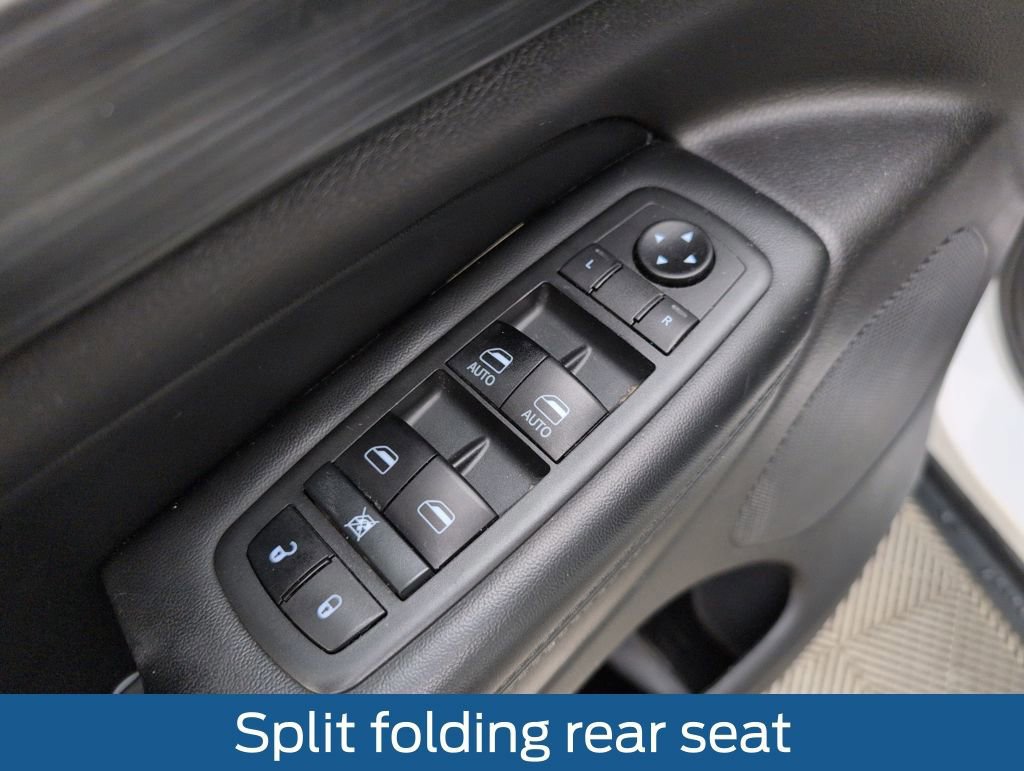 Used 2021 Jeep Grand Cherokee Laredo image 33