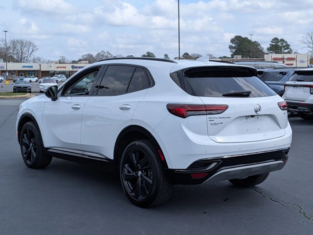 Used 2023 Buick Envision Essence w/ Technology Package I image 4