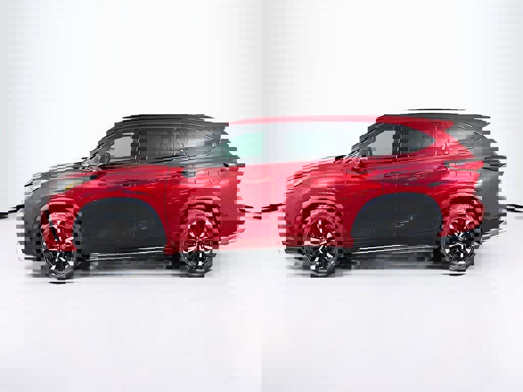 Used 2022 Toyota Highlander XSE AWD/4WD image 2