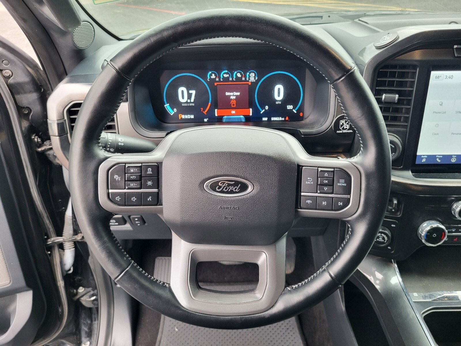 Certified 2022 Ford F150 Lariat w/ Equipment Group 502A High AWD/4WD image 28