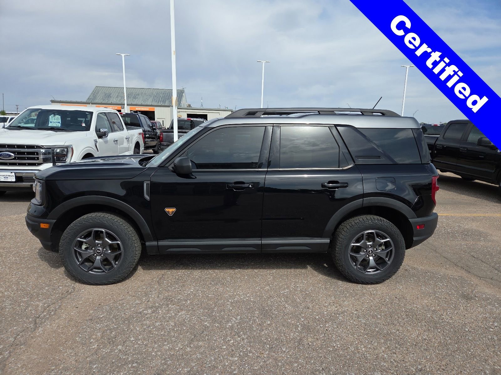 Certified 2021 Ford Bronco Sport Badlands w/ Badlands Package AWD/4WD image 2