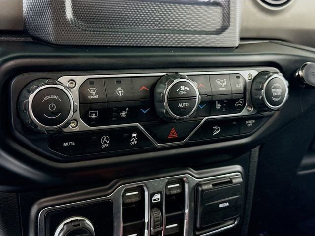 Used 2020 Jeep Wrangler Unlimited Sport image 15