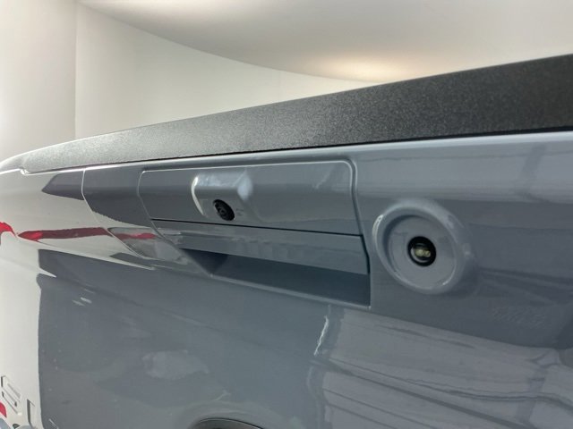 Certified 2025 Ford F350 Lariat w/ Black Appearance Package image 10