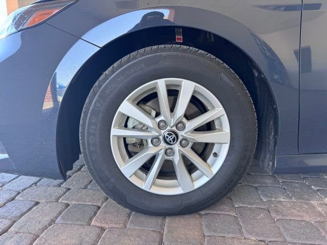 Used 2025 Toyota Camry LE FWD image 23