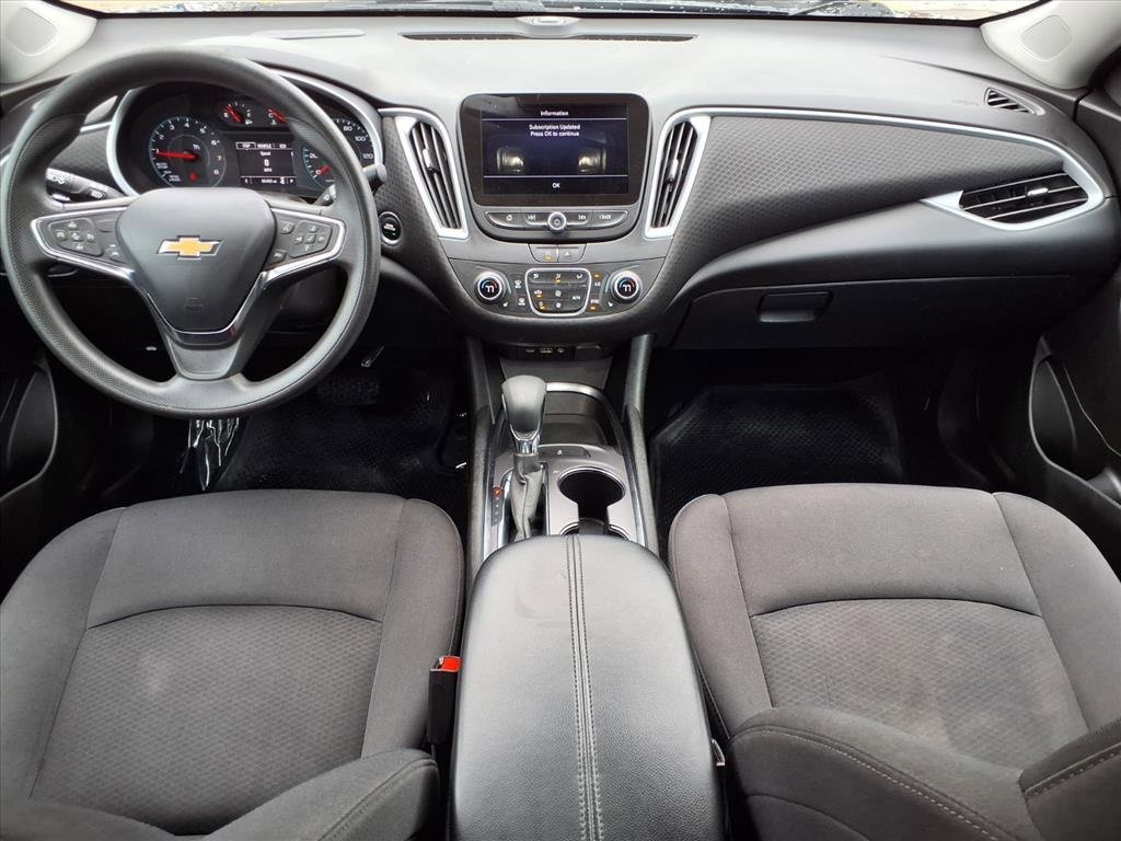 Used 2023 Chevrolet Malibu LT image 9