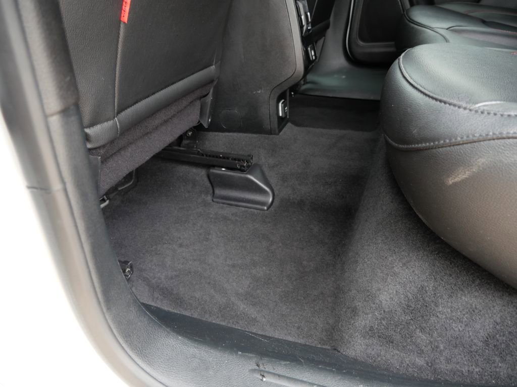 Used 2024 Jeep Compass Trailhawk image 17