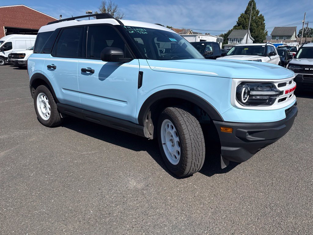 Certified 2023 Ford Bronco Sport Heritage w/ Heritage Convenience Package AWD/4WD image 3