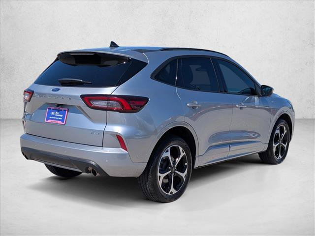 Certified 2023 Ford Escape ST-Line Elite w/ Premium Technology Package AWD/4WD image 5