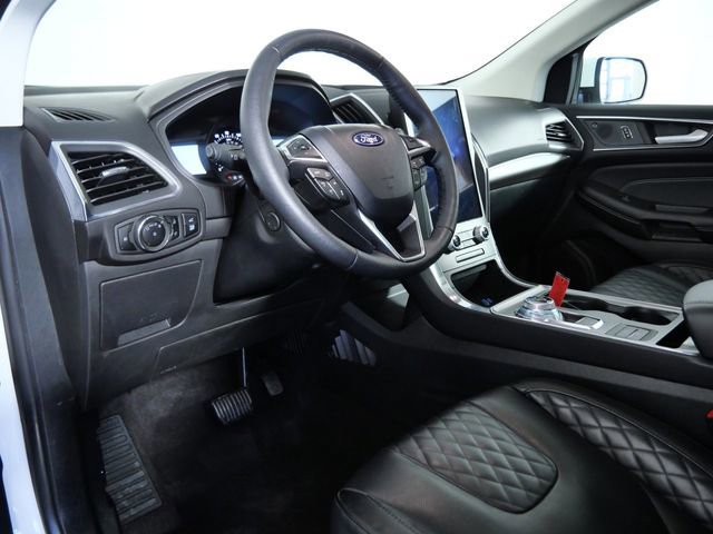 Certified 2024 Ford Edge Titanium w/ Equipment Group 301A image 16