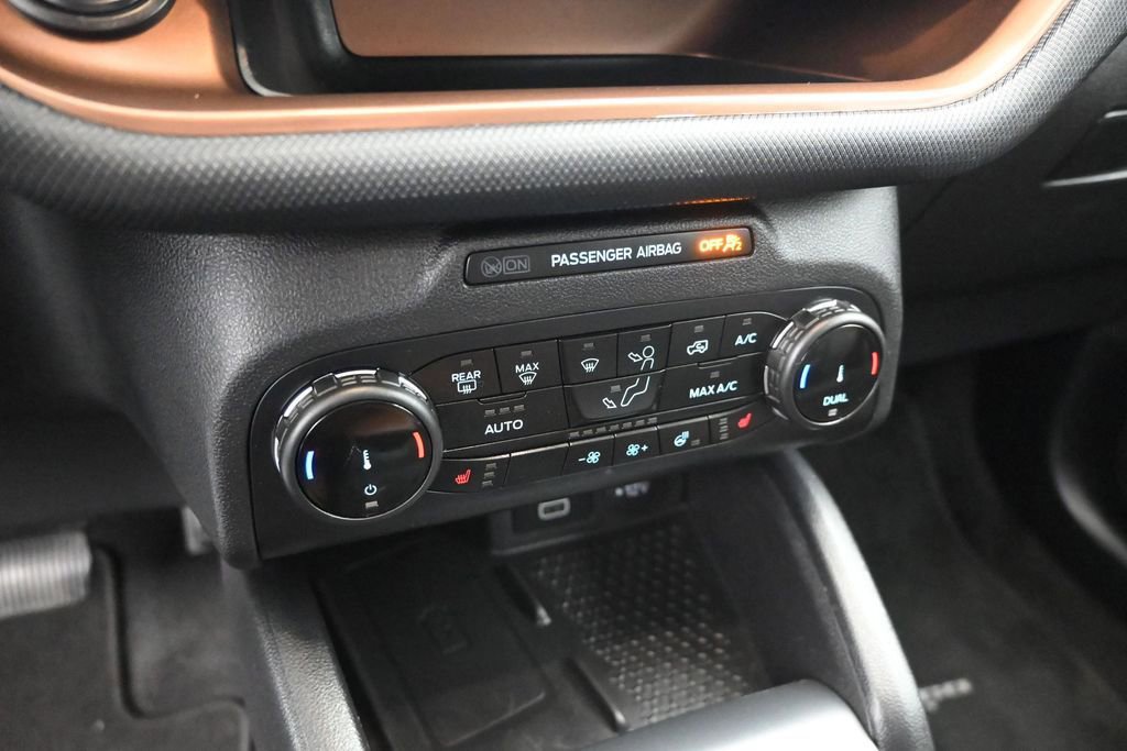 Certified 2024 Ford Bronco Sport Outer Banks w/ Tech Package AWD/4WD image 24