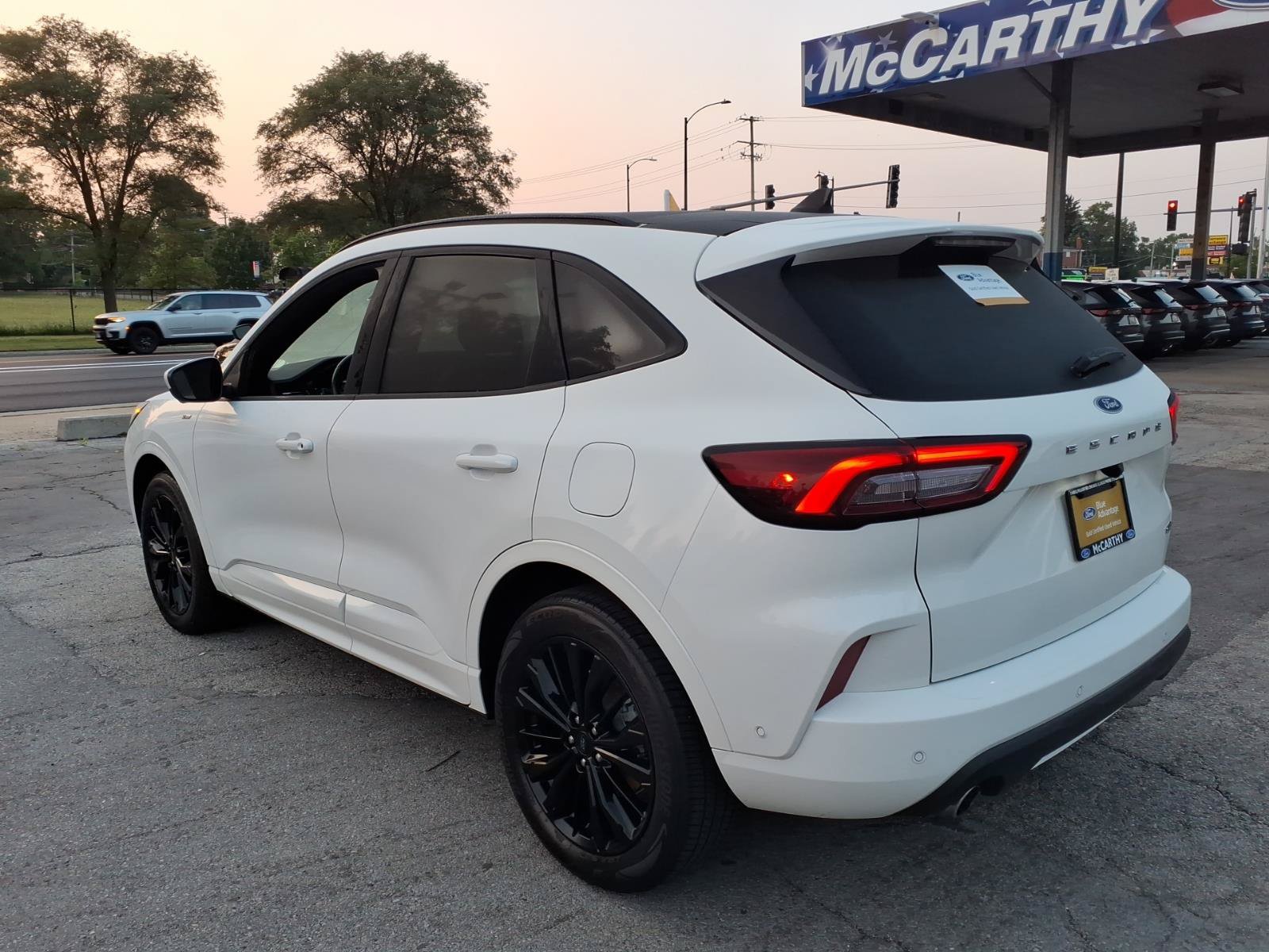 Certified 2024 Ford Escape ST-Line Elite w/ Premium Technology Package AWD/4WD image 5