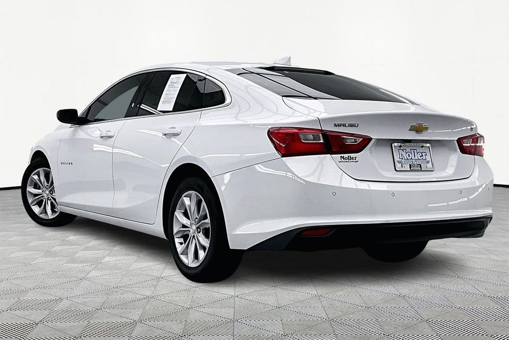 Used 2025 Chevrolet Malibu LT FWD image 13