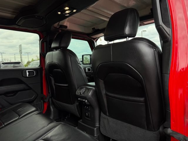 Used 2021 Jeep Wrangler Unlimited Sahara w/ Uconnect 4C Nav & Sound Group AWD/4WD image 20