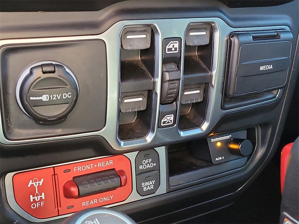 Used 2021 Jeep Gladiator Rubicon w/ Trailer Tow Package image 24