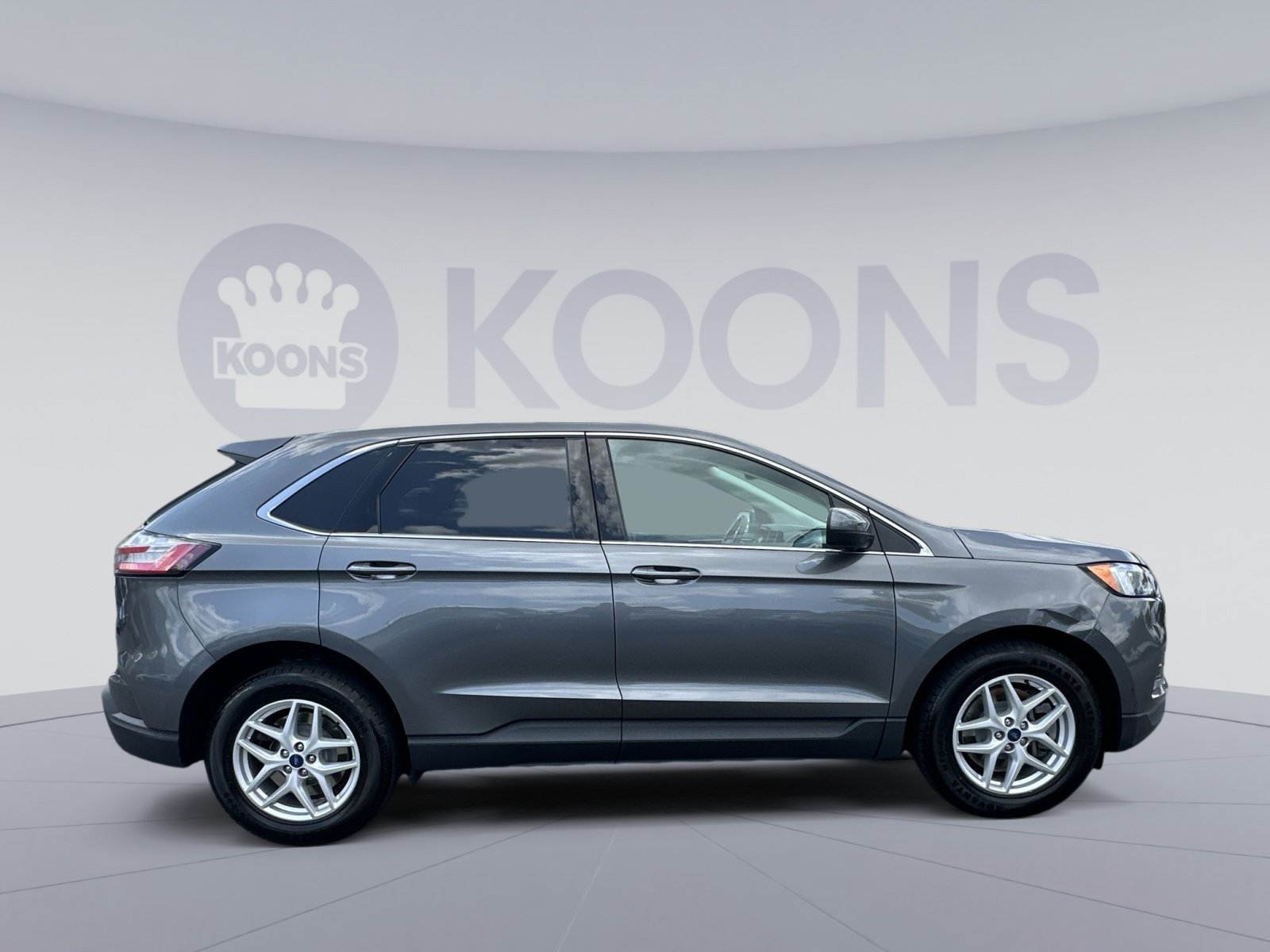 Certified 2022 Ford Edge SEL w/ Convenience Package AWD/4WD image 12