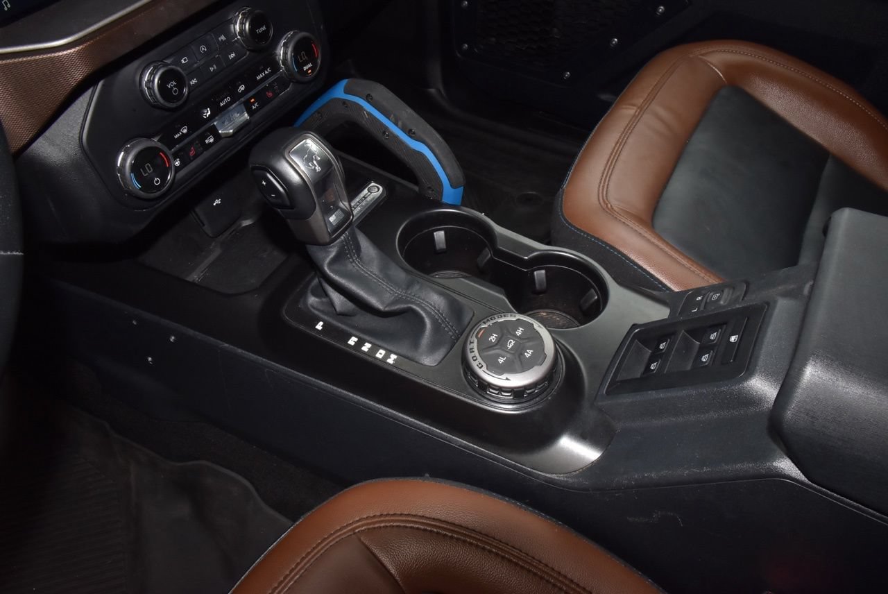 Certified 2023 Ford Bronco Outer Banks w/ Sasquatch Package AWD/4WD image 32