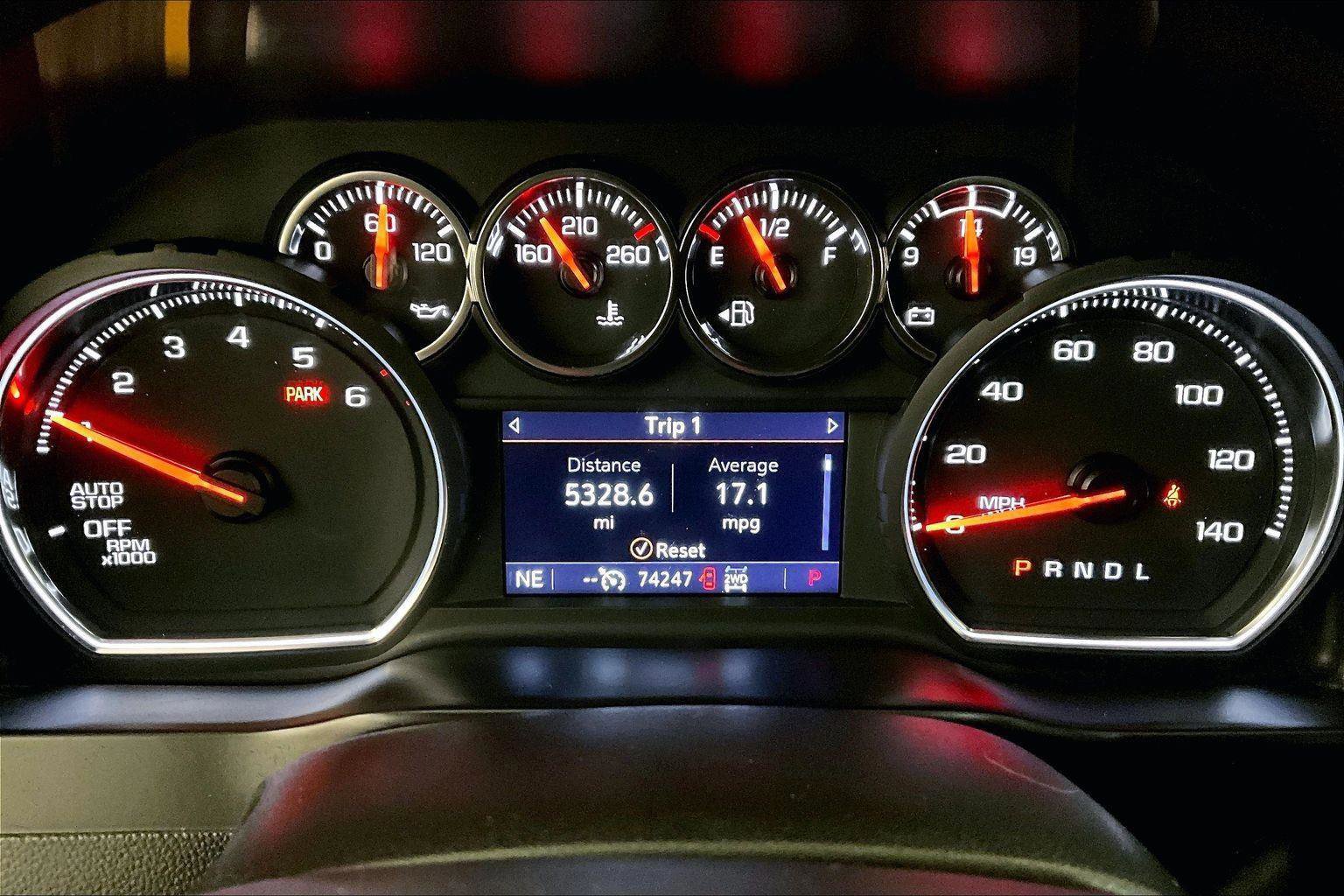 Used 2021 Chevrolet Silverado 1500 LT Trail Boss w/ Bed Protection Package image 19