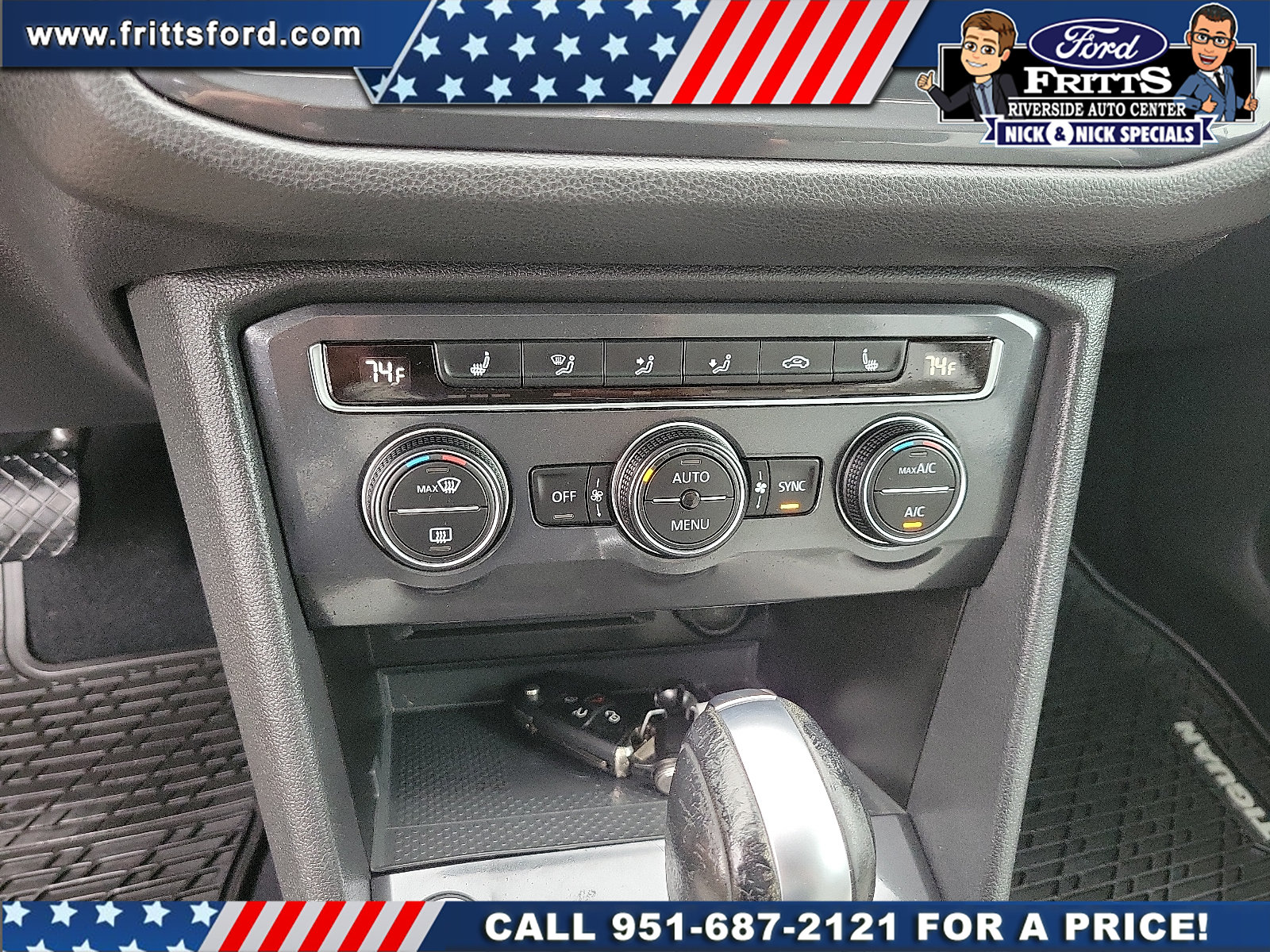 Used 2021 Volkswagen Tiguan SE w/ Panoramic Sunroof Package FWD image 9