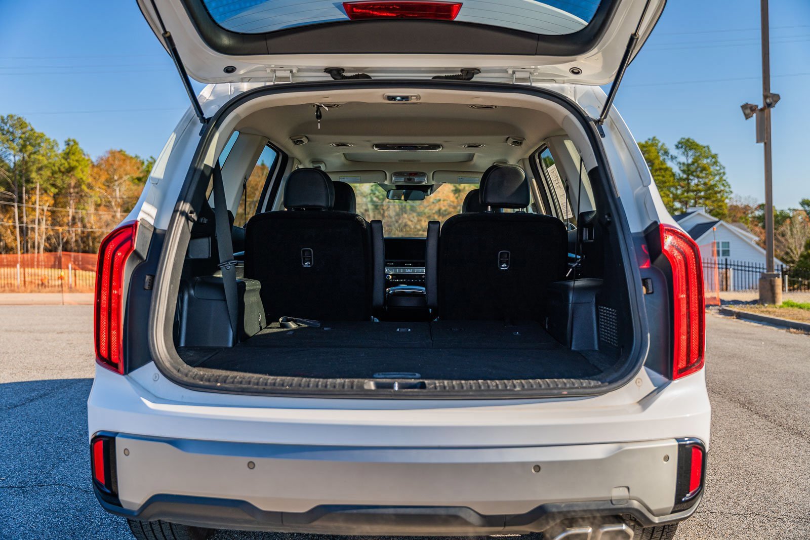 Used 2023 Kia Telluride S w/ S Sunroof Package image 16