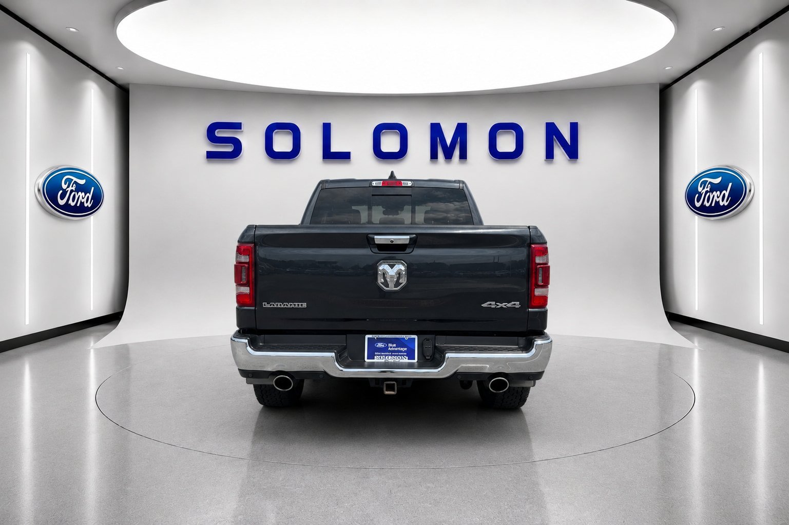 Used 2021 RAM 1500 Laramie AWD/4WD image 5