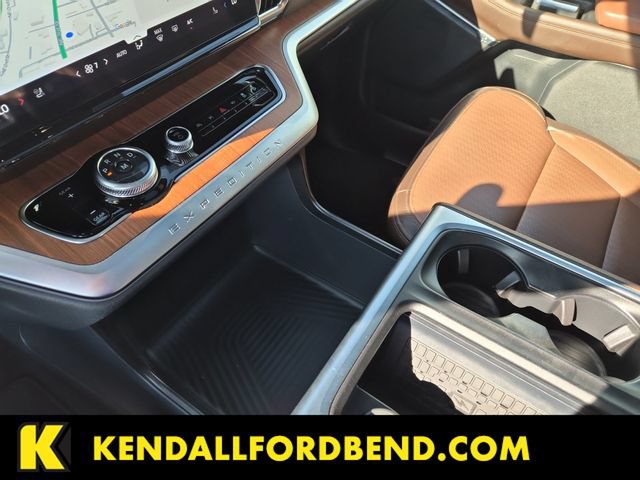 Certified 2025 Ford Expedition Max King Ranch AWD/4WD image 26