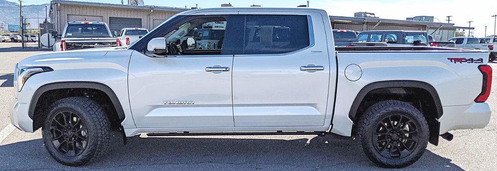 Used 2023 Toyota Tundra Limited w/ TRD Off-Road Package AWD/4WD image 5