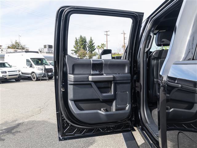 Certified 2022 Ford F350 Platinum image 31